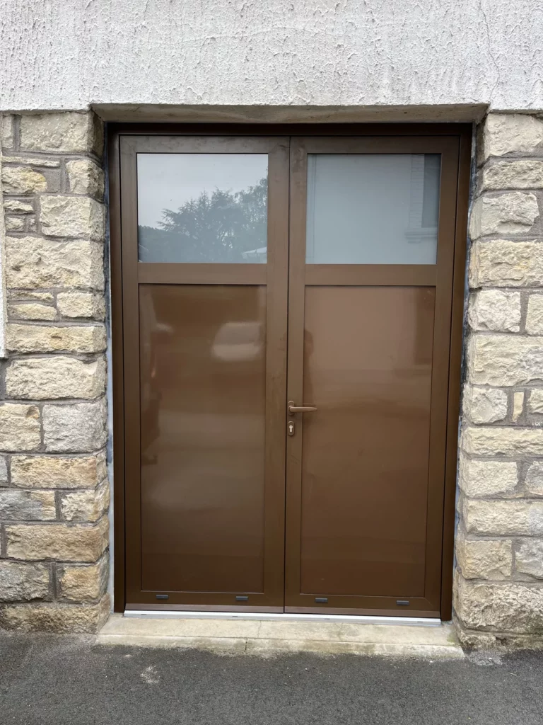 porte-fenetre-volet - porte d'entrée