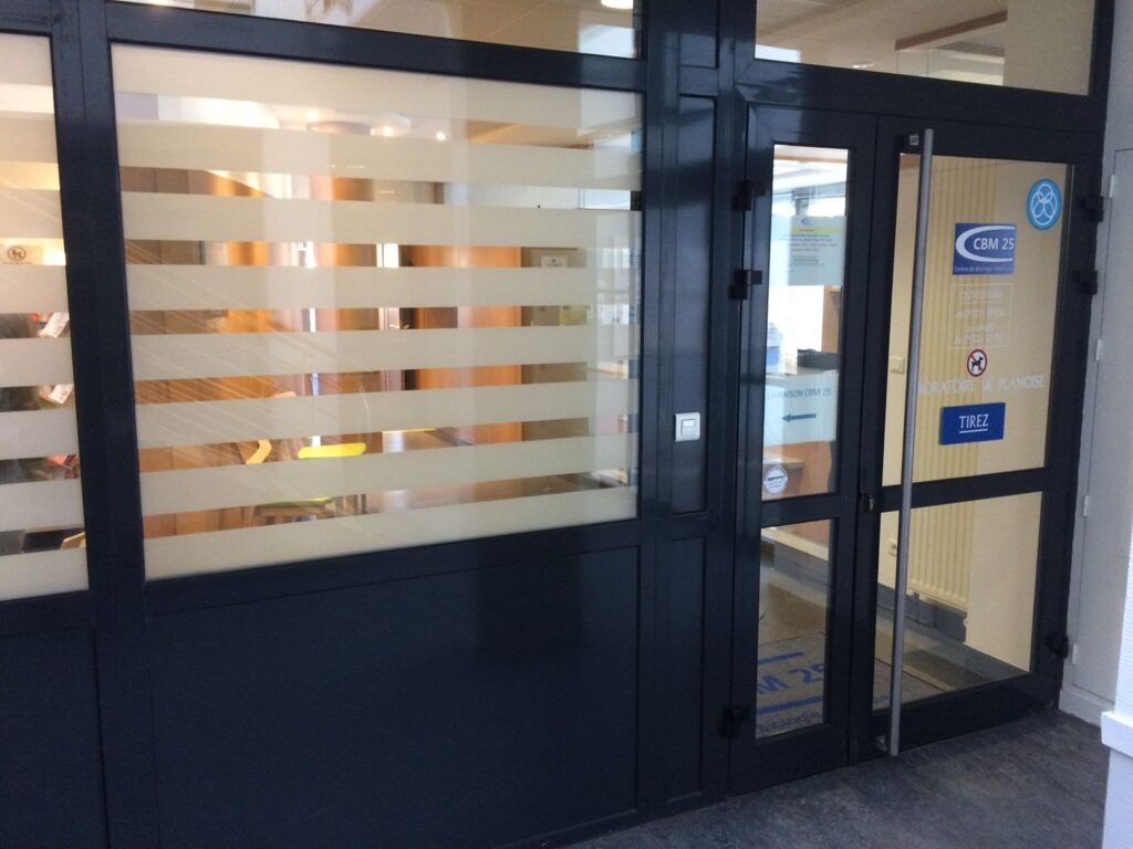 porte-fenetre-volet -porte d'entrée