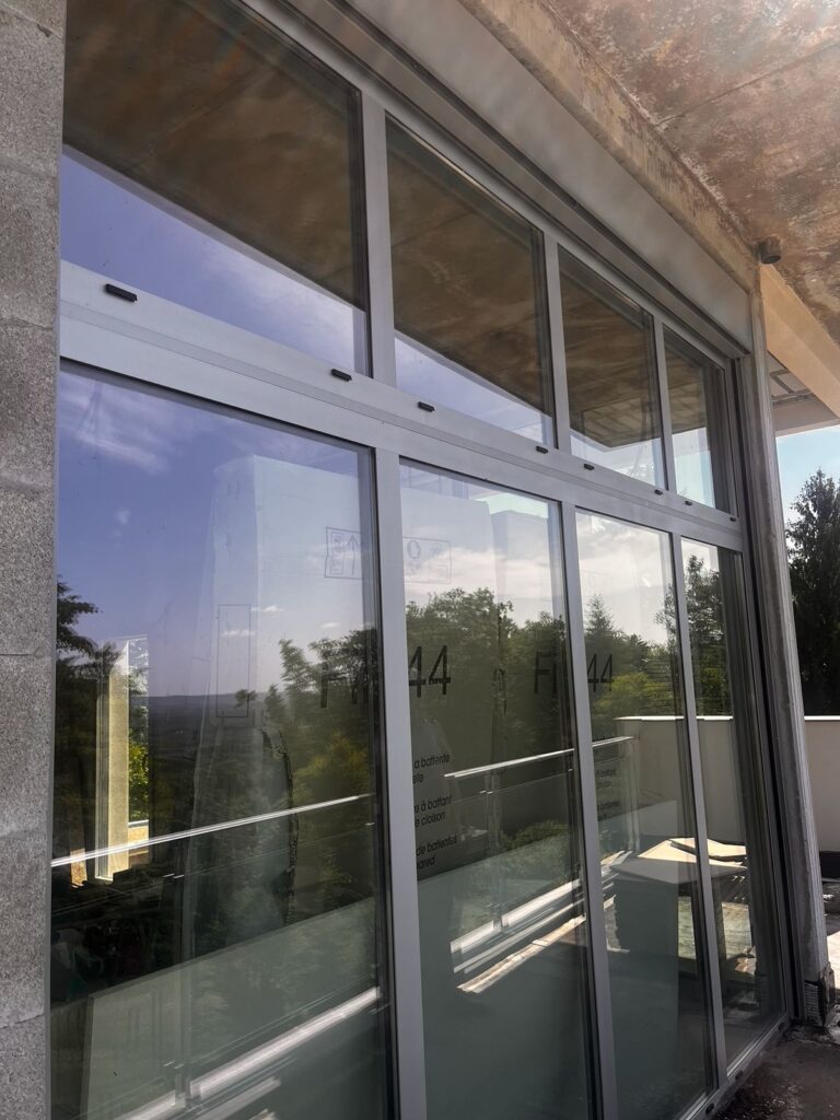 porte-fenetre-volet - porte fenêtre