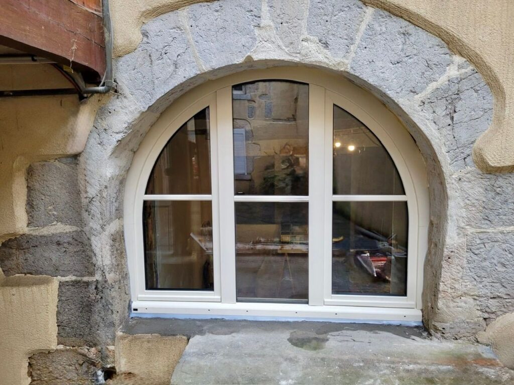 porte-fenetre-volet - fenêtre